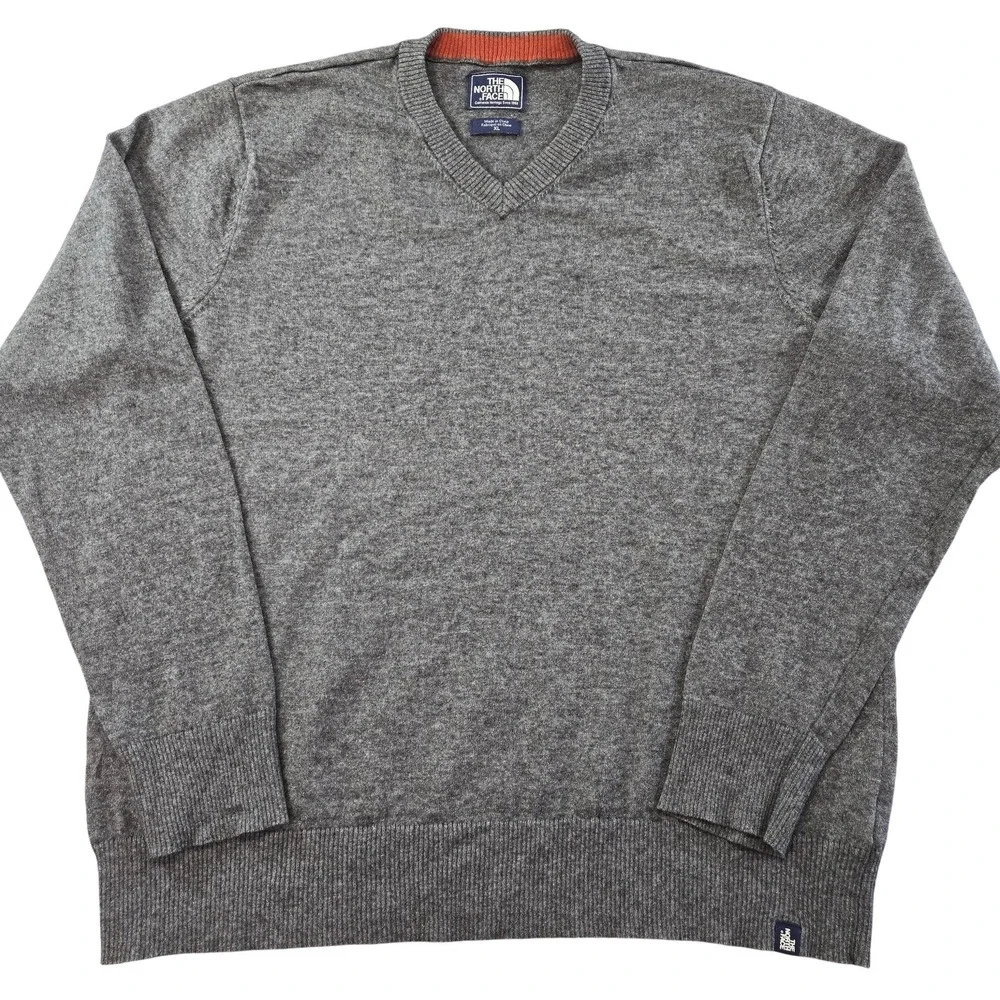 The North Face Sweater Mens XL Gray V-Neck Pullover‎ Lightweight Logo Tight-Knit